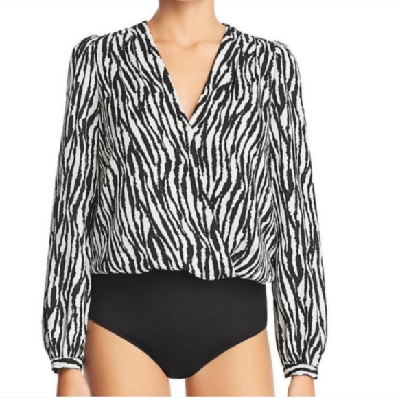 NWT Lucy Paris from Bloomingdales, Sz Small - Picture 2 of 16